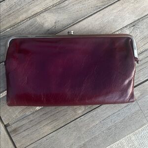 EUC HOBO INTERNATIONAL LAUREN Leather Clutch Double Frame Wallet in Merlot